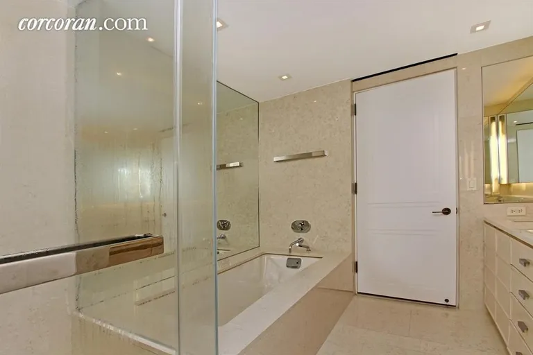 New York City Real Estate | View 170 East End Avenue, 2D | room 11 | View 12