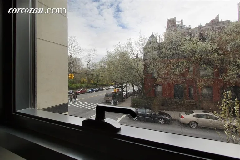 New York City Real Estate | View 170 East End Avenue, 2D | room 13 | View 14