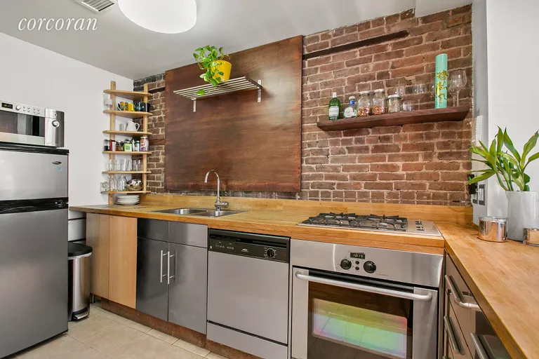 New York City Real Estate | View 243 Mulberry Street, 4R | 4 | View 16