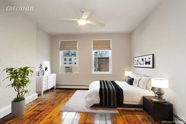 New York City Real Estate | View 12 Butler Street, house | room 3 | View 4