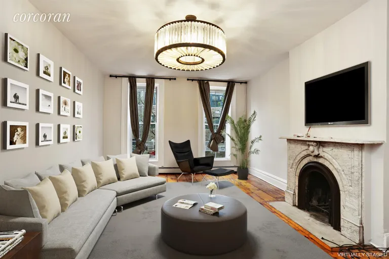 New York City Real Estate | View 12 Butler Street, house | Living Room | View 8