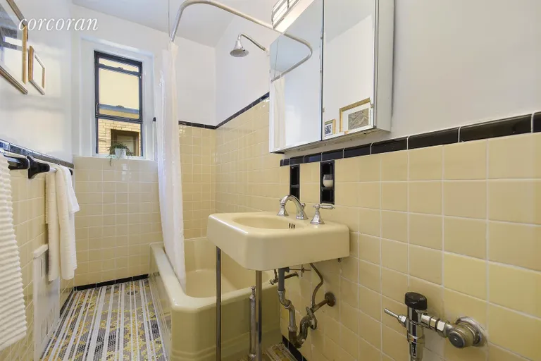 New York City Real Estate | View 125 Ocean Avenue, 5B | Bathroom | View 15