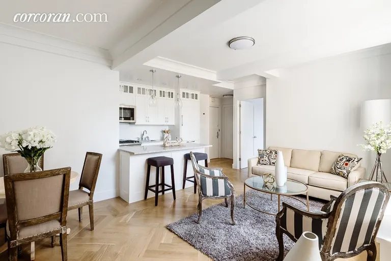 New York City Real Estate | View 27 West 72nd Street, 909 | 1 Bed, 1 Bath | View 1
