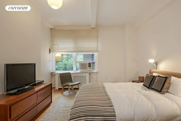 New York City Real Estate | View 201 West 89th Street, 2F | Master Bedroom with walk in closet/work area | View 5