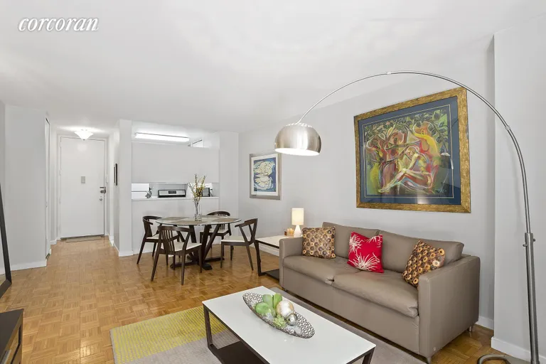 New York City Real Estate | View 145 East 48th Street, 8E | room 1 | View 2