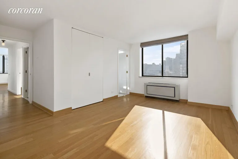 New York City Real Estate | View 330 East 75th Street, 27BC | room 16 | View 17
