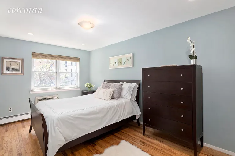 New York City Real Estate | View 164 Huntington Street, A | Spacious Master Bedroom | View 4