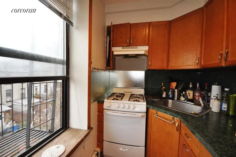 New York City Real Estate | View 30 1st Street, 3 | room 3 | View 4