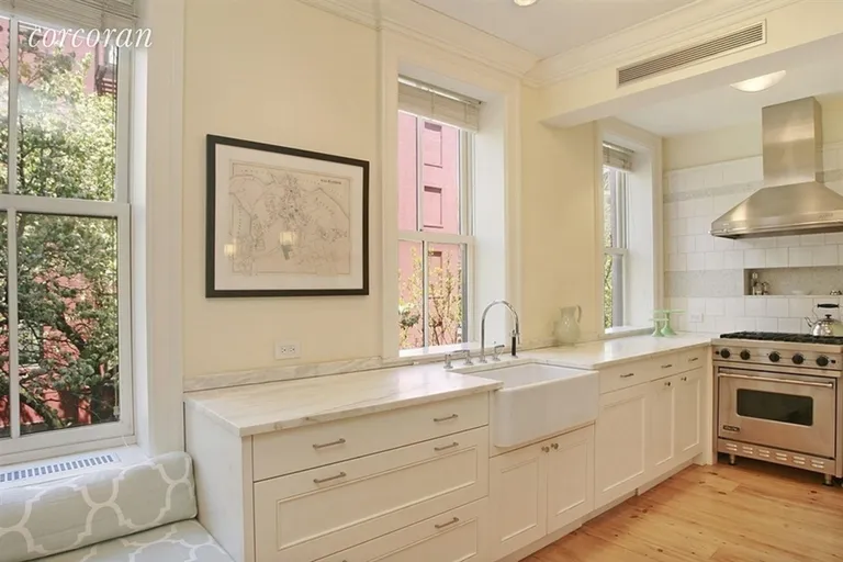 New York City Real Estate | View 4 Charles Street, 2 | room 1 | View 2