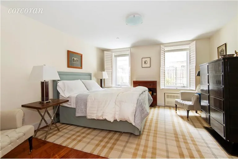 New York City Real Estate | View 232 East 50th Street, 1 | Quiet and Serene Master | View 4