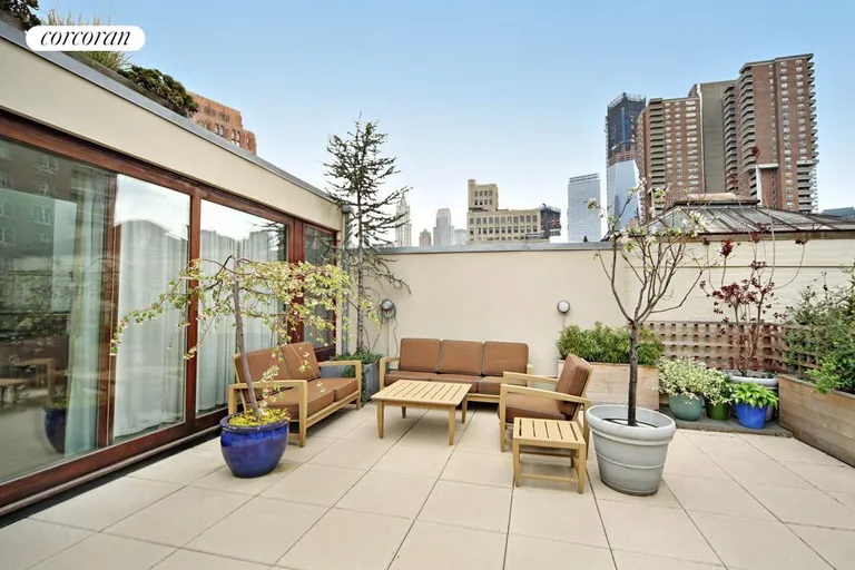 New York City Real Estate | View 363 Greenwich Street, 4A | room 4 | View 5