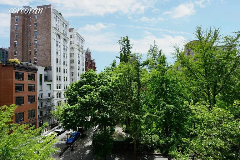 New York City Real Estate | View 45 Gramercy Park North, 5B | room 4 | View 5