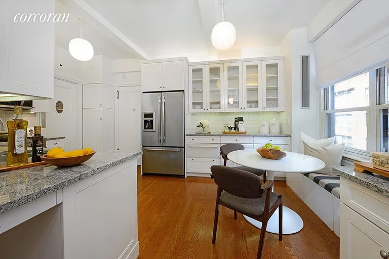 New York City Real Estate | View 45 Gramercy Park North, 5B | room 8 | View 9