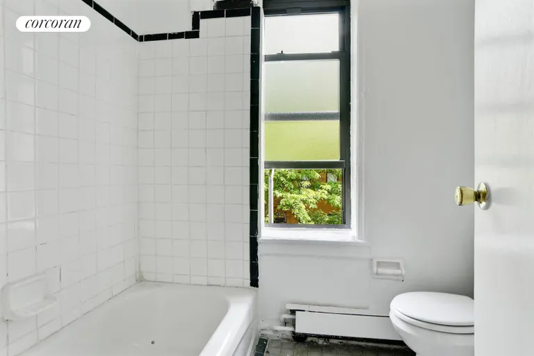 New York City Real Estate | View 88 Fort Greene Place, 3 | Bathroom | View 3