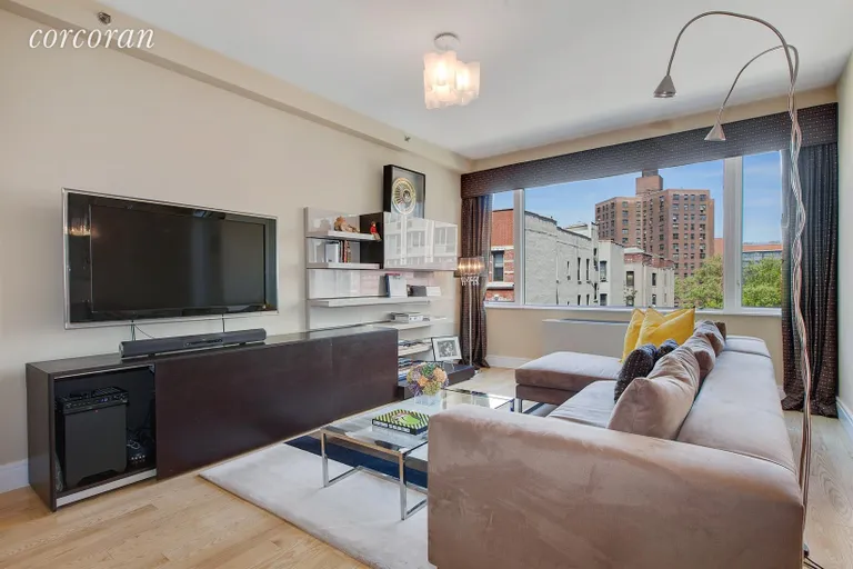 New York City Real Estate | View 110 East 97th Street, PH | 2 Beds, 2 Baths | View 1