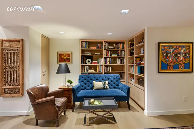 New York City Real Estate | View 330 West End Avenue, 1AB | Library | View 4