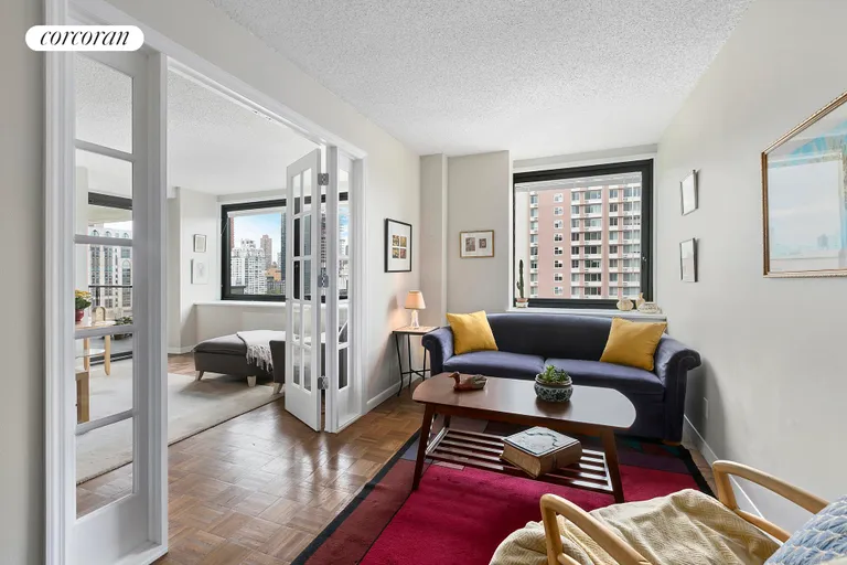 New York City Real Estate | View 531 Main Street, 1213 | Bright, sunny den /guest room / BR3 | View 4