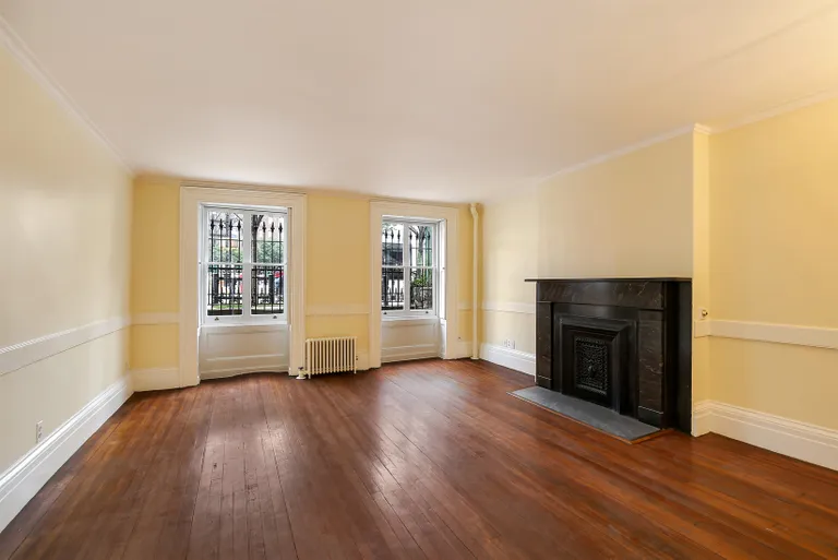 New York City Real Estate | View 10 Perry Street, GARDEN | Bedroom | View 3