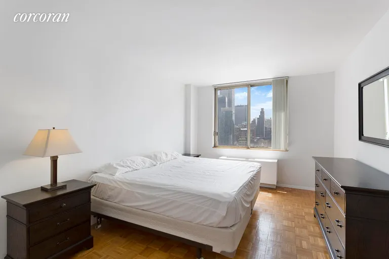 New York City Real Estate | View 350 West 50th Street, 22D | 6 | View 4