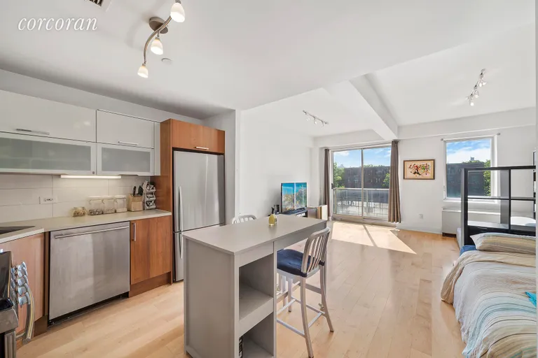 New York City Real Estate | View 343 4th Avenue, 4G | Spacious studio living | View 4
