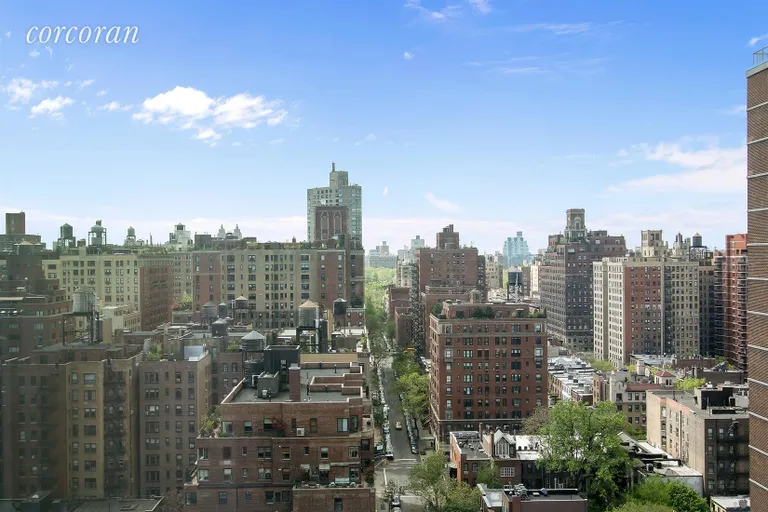 New York City Real Estate | View 200 East 94th Street, 2315 | Living Room View | View 6