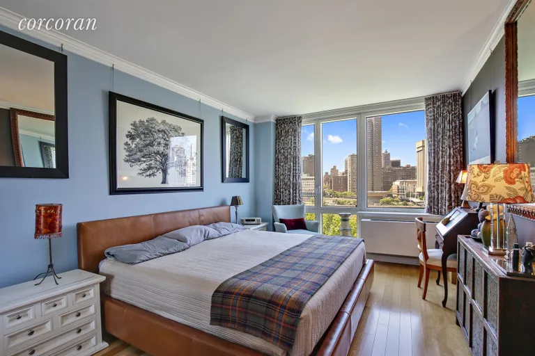 New York City Real Estate | View 415 Main Street, 7G | Master Bedroom | View 5