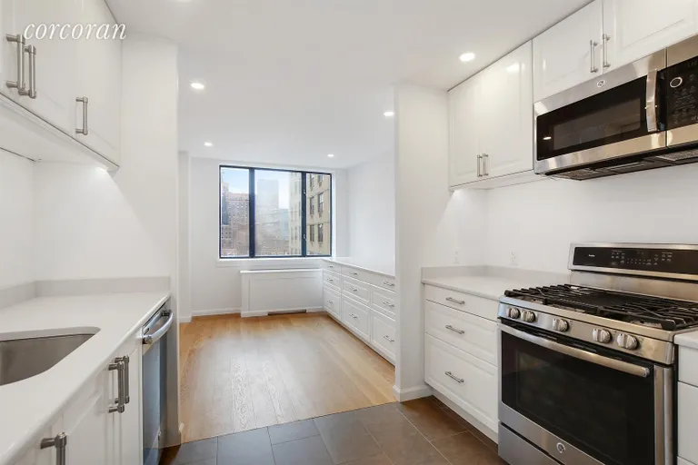 New York City Real Estate | View 30 West 61st Street, 17C | Kitchen | View 4