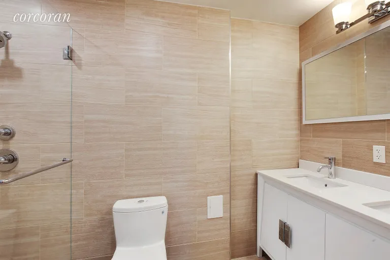 New York City Real Estate | View 30 West 61st Street, 17C | Master Bathroom | View 6