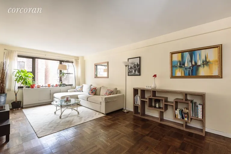 New York City Real Estate | View 347 East 53rd Street, 4B | 1 Bed, 1 Bath | View 1
