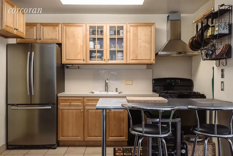 New York City Real Estate | View 347 East 53rd Street, 4B | Kitchen | View 2
