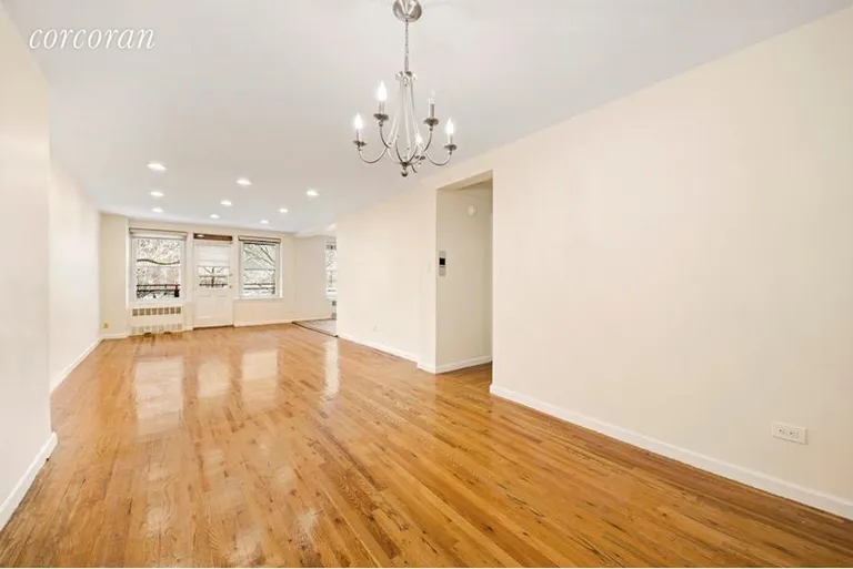 New York City Real Estate | View 820 Ocean Parkway, 0207 | room 7 | View 8