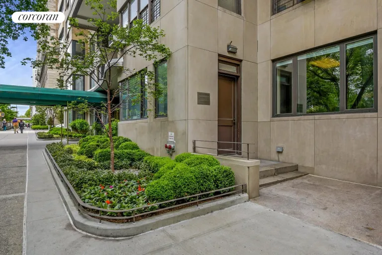 New York City Real Estate | View 1056 Fifth Avenue, 1A | 1 Bath | View 1