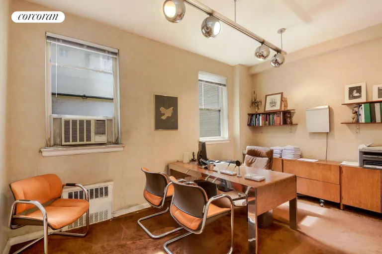 New York City Real Estate | View 1056 Fifth Avenue, 1A | Consultation Room | View 3