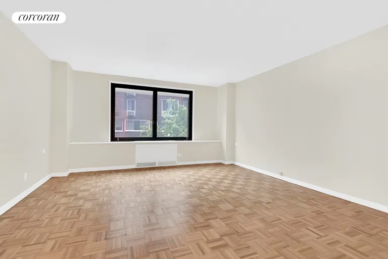 New York City Real Estate | View 531 Main Street, 317 | room 6 | View 7