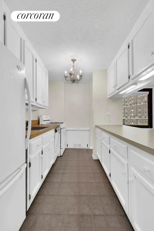 New York City Real Estate | View 531 Main Street, 317 | galley Kitchen w/pass-through | View 4