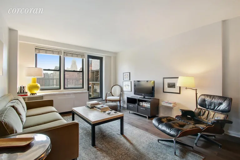 New York City Real Estate | View 201 East 21st Street, 16L | Living Room | View 2