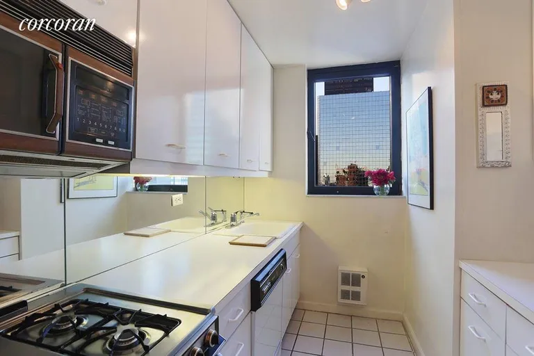 New York City Real Estate | View 255 East 49th Street, 28E | 2 Beds, 2 Baths | View 1
