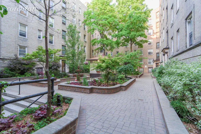 New York City Real Estate | View 45-08 40th Street, B42 | room 5 | View 6