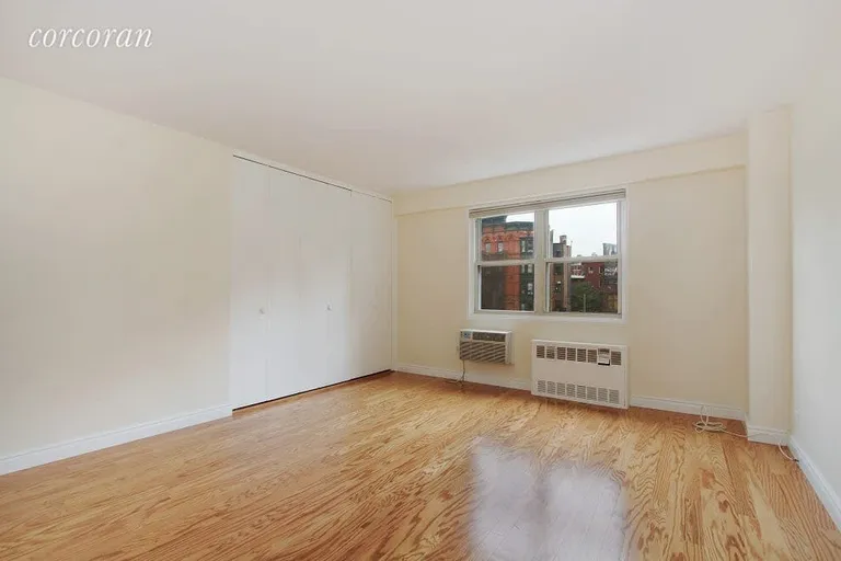 New York City Real Estate | View 3 Sheridan Square, 4C | room 6 | View 7