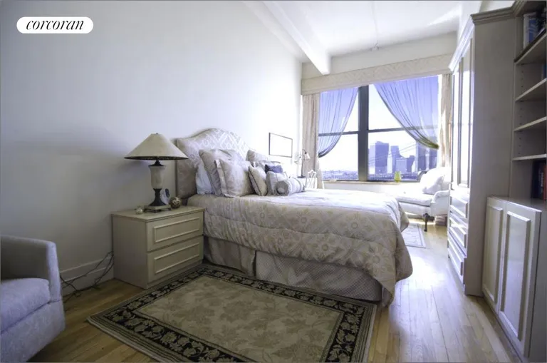 New York City Real Estate | View 1 Main Street, 10B | room 5 | View 6