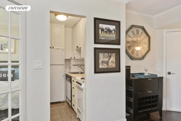 New York City Real Estate | View 420 East 64th Street, E12B | Kitchen | View 7