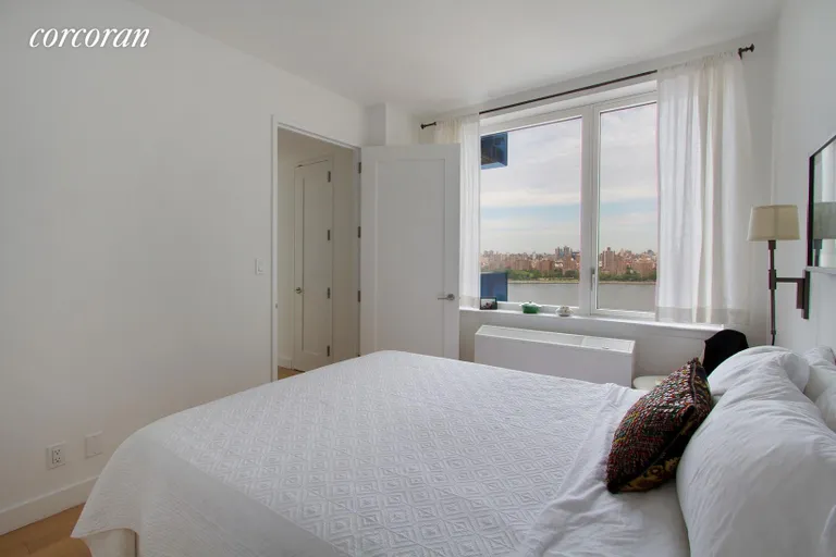 New York City Real Estate | View 22 North 6th Street, 19L | room 2 | View 3