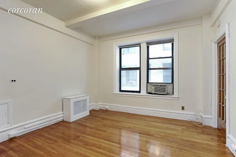 New York City Real Estate | View 170 West 74th Street, 501 | room 1 | View 2
