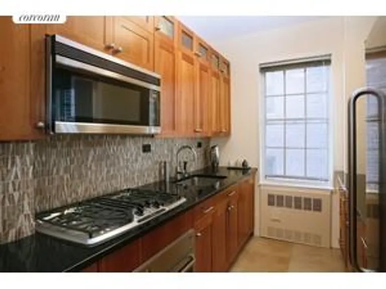 New York City Real Estate | View 2 Horatio Street, 7R | room 3 | View 4