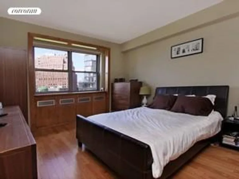 New York City Real Estate | View 2 Horatio Street, 7R | room 4 | View 5