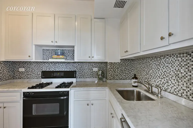 New York City Real Estate | View 115 East 9th Street, 21D | Kitchen | View 3