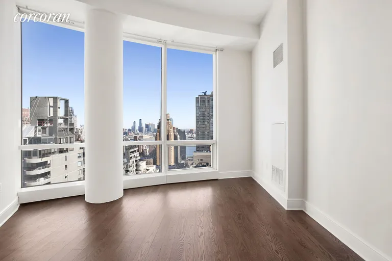 New York City Real Estate | View 250 East 49th Street, 19C | room 2 | View 3