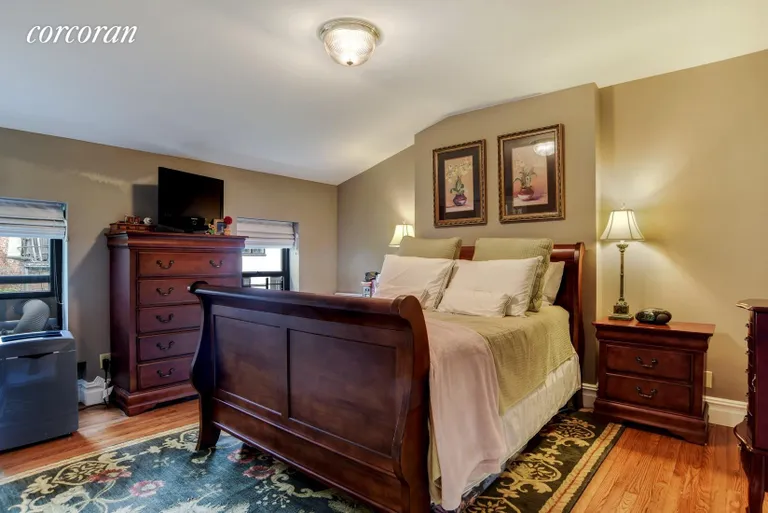 New York City Real Estate | View 25 Montgomery Place, 4 | Master Bedroom | View 3