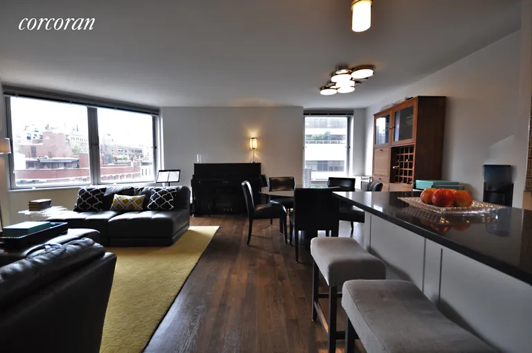 New York City Real Estate | View 1601 Third Avenue, 8A | room 2 | View 3