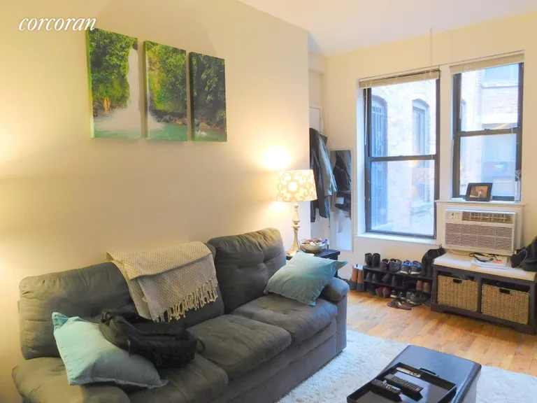 New York City Real Estate | View 236 East 28th Street, 5C | room 2 | View 3